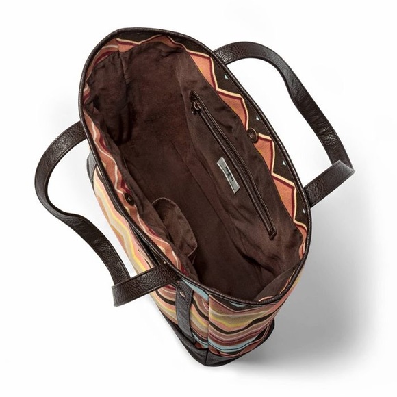 SOLD -Missoni for Target Zig Zag Large Tote - Picture 2 of 3